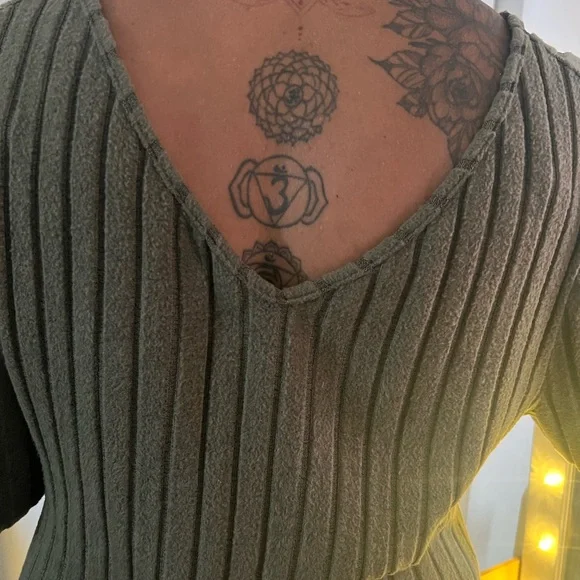 SHEIN NW/OT Olive Long Sleeve Ribbed Dress - Picture 2 of 7